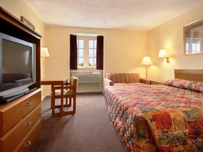 Super 8 By Wyndham 2*