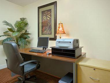 Super 8 By Wyndham 2* New Orleans